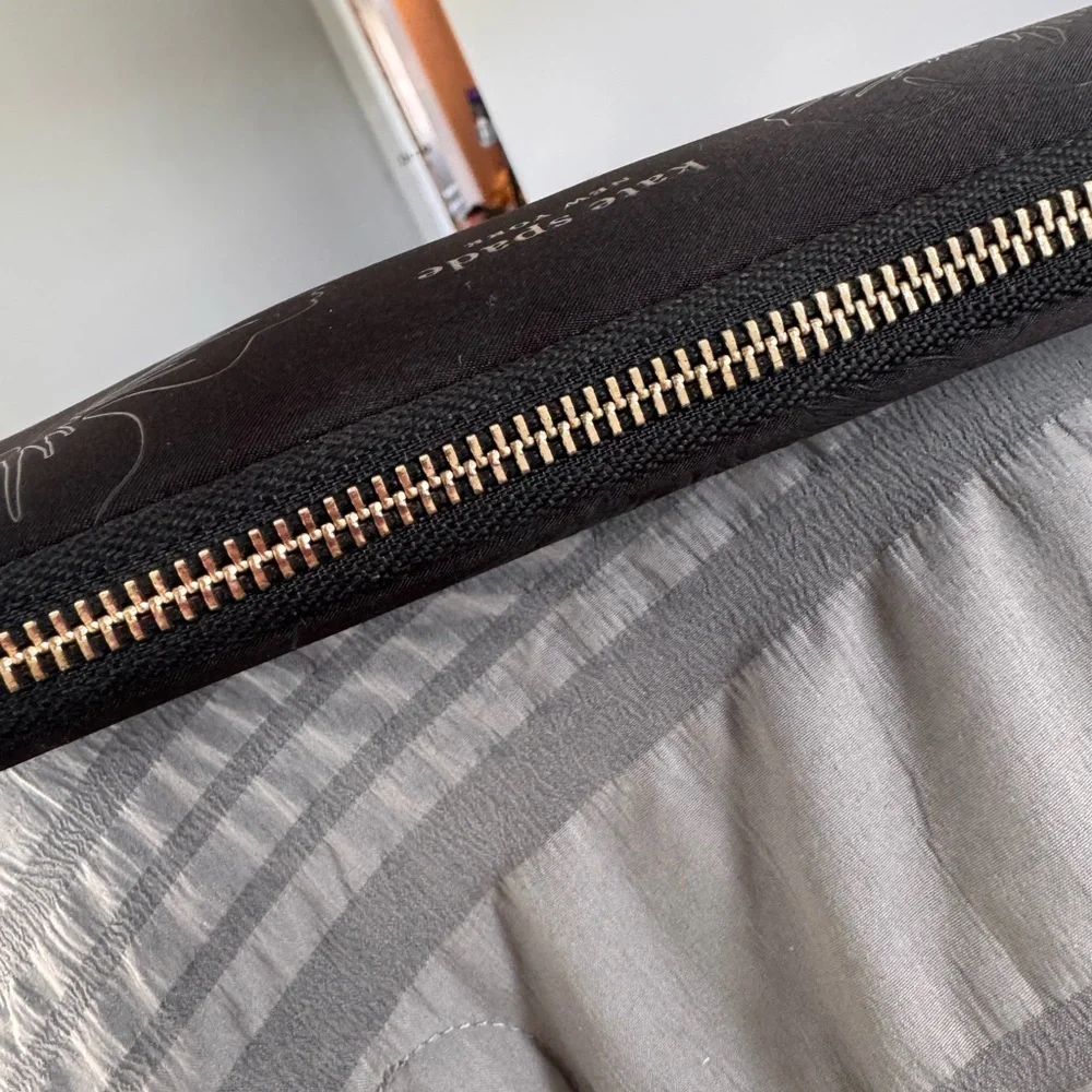 SOLD - Picture 4 of 5